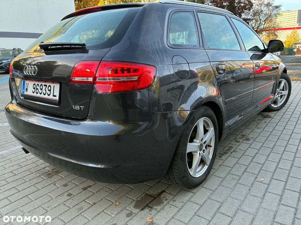 Audi A3 Sportback 1.8 TFSI Attraction - 27