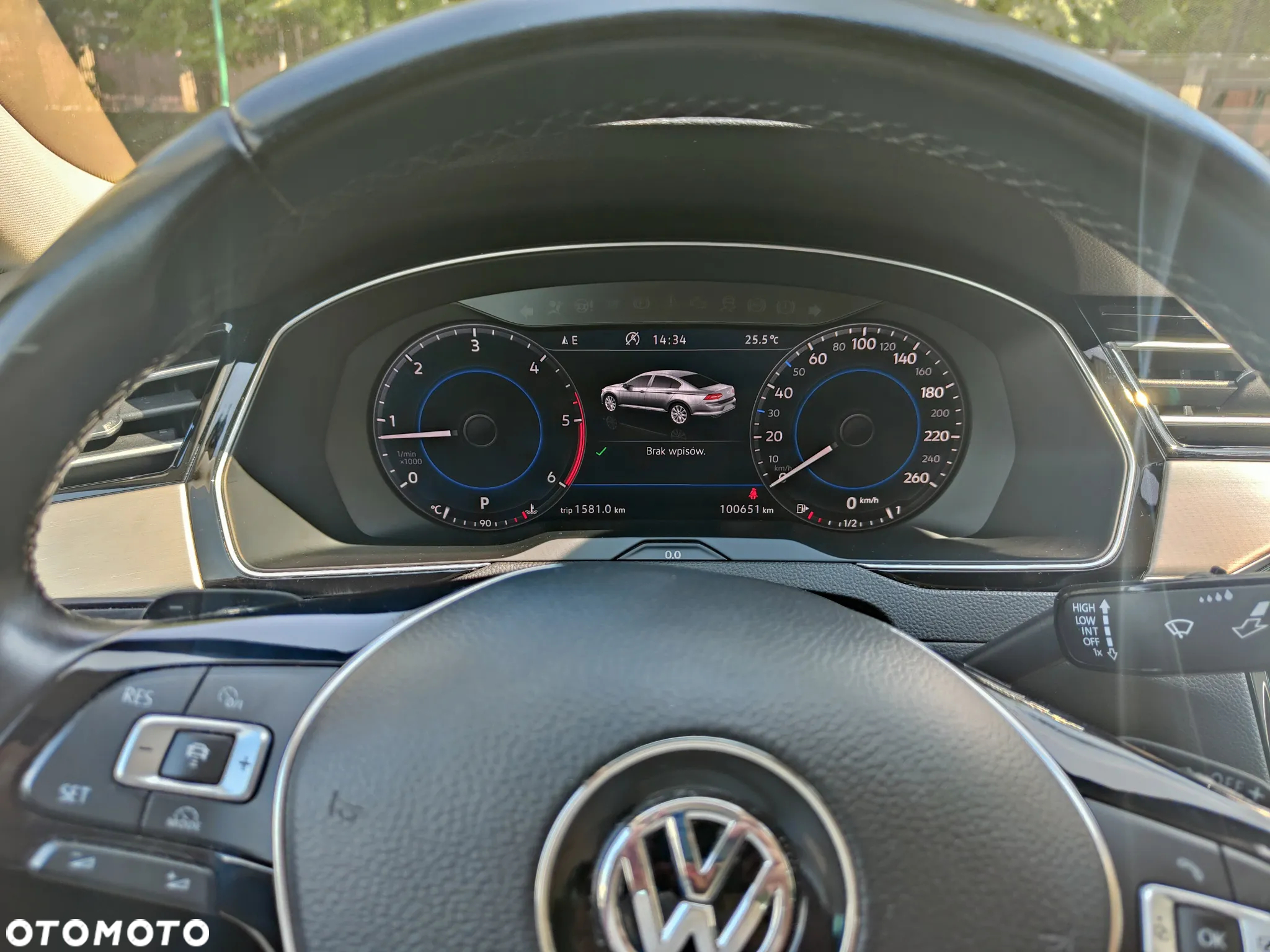 Volkswagen Passat 2.0 TDI SCR Comfortline DSG - 3