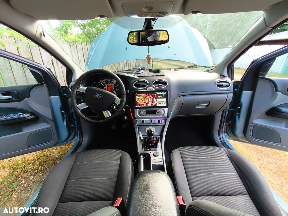 Ford Focus 1.6 TDCI DPF Titanium - 18
