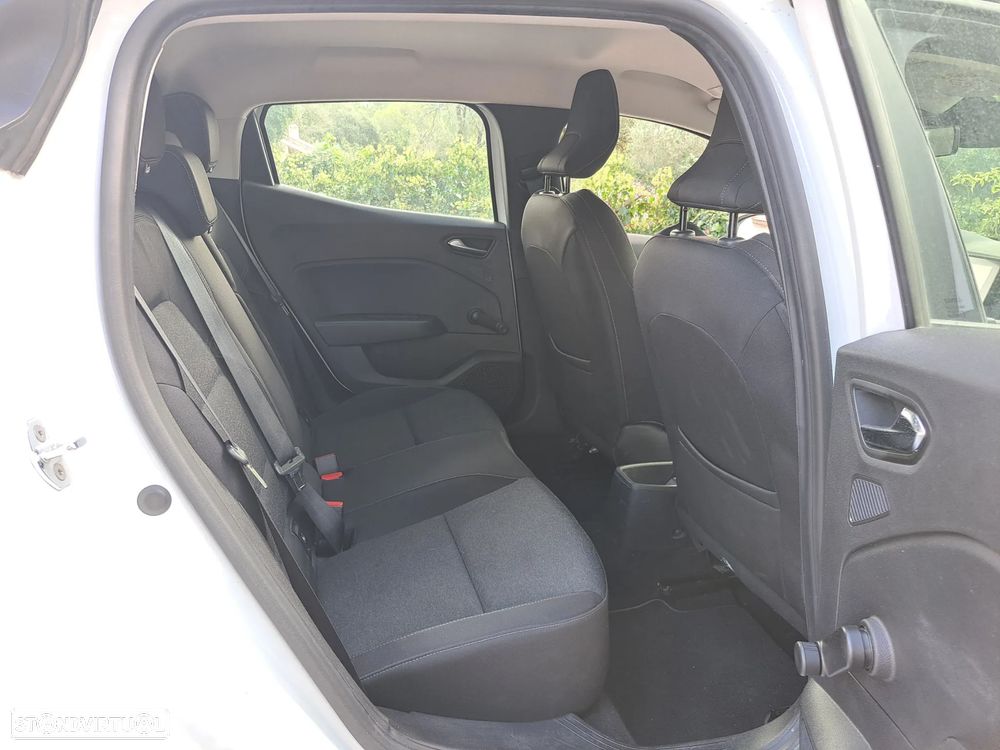 Renault Clio 1.0 TCe Zen Bi-Fuel - 33
