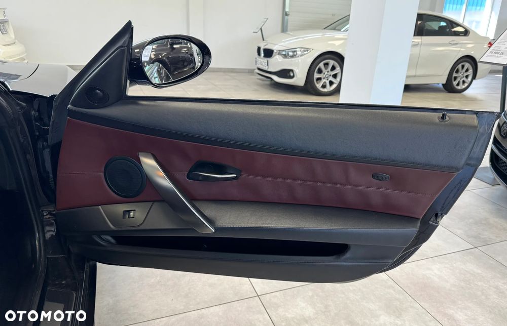 BMW Z4 3.0si - 12