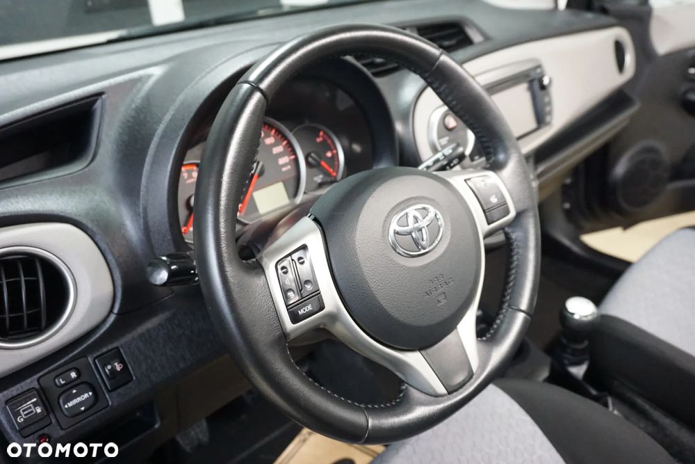 Toyota Yaris 1.0 VVT-i Life - 19