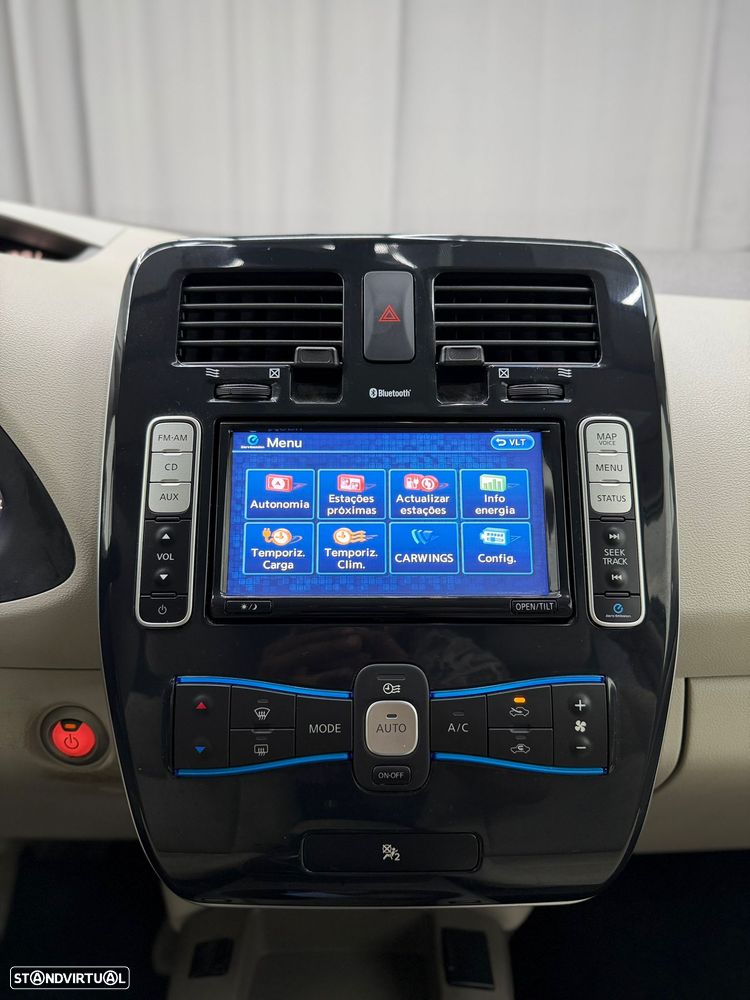 Nissan Leaf 24 kWh (c/ Bateria) Acenta - 12