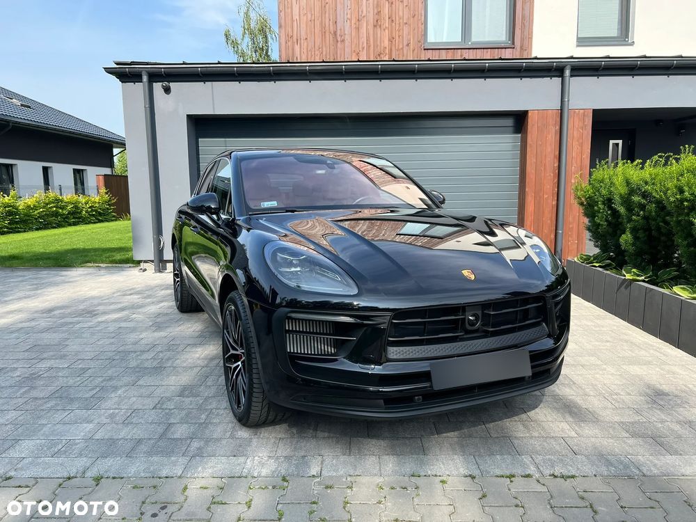 Porsche Macan - 1