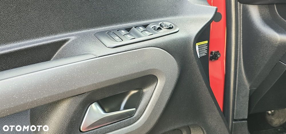Citroën Berlingo M BlueHDi 130 EAT8 MAX - 24