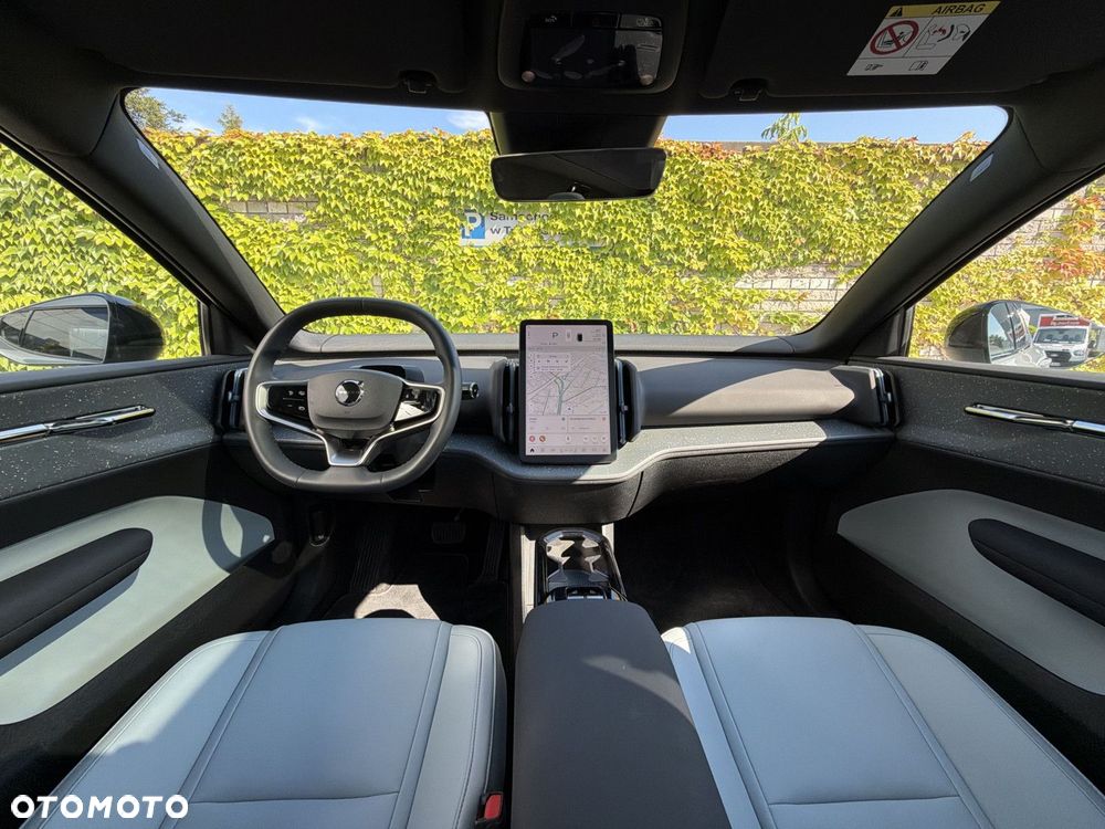 Volvo EX30 - 12