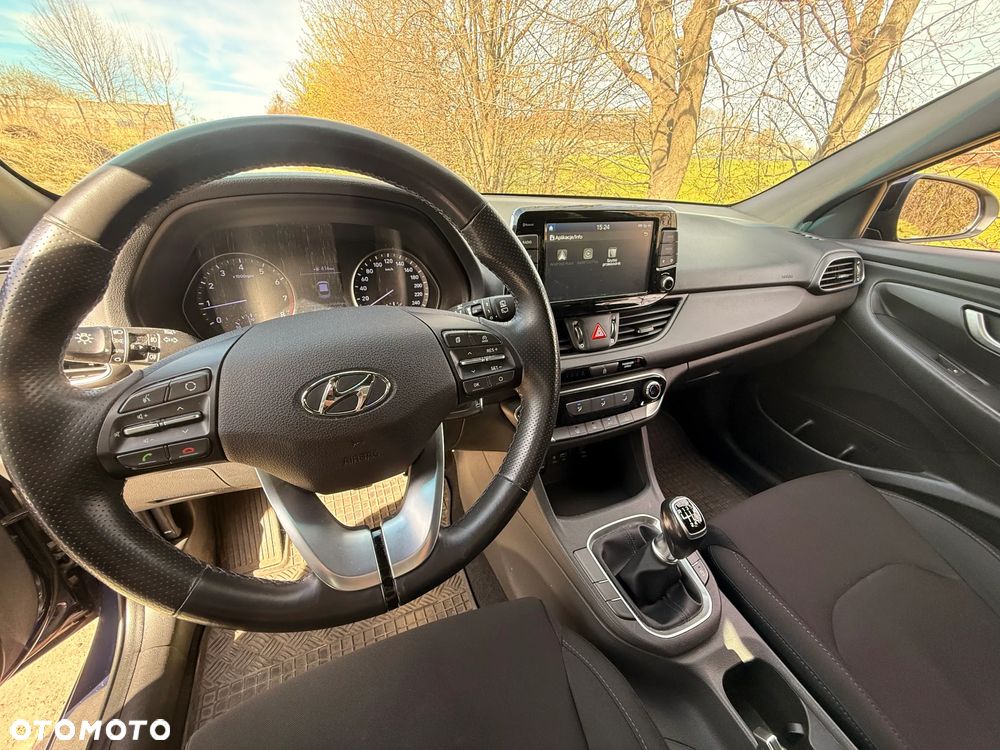 Hyundai i30 1.4 GO - 14