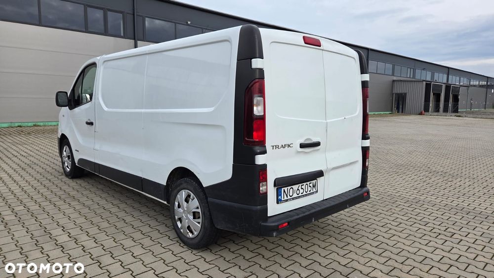 Renault TRAFIC - 4