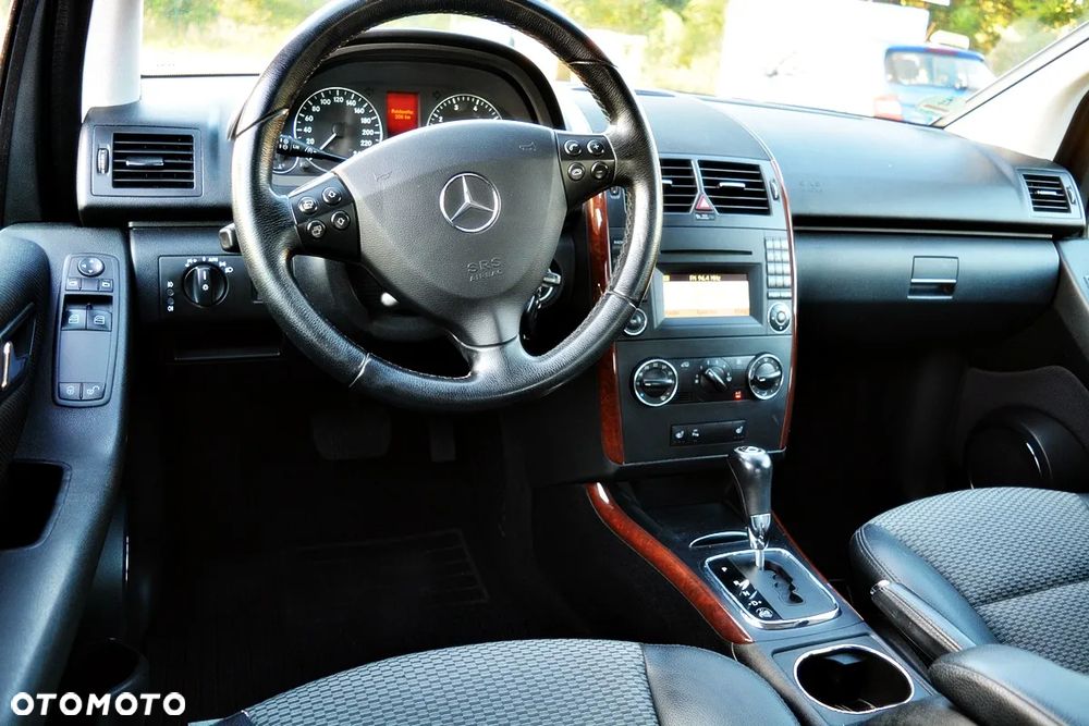 Mercedes-Benz Klasa A 160 Autotronic Elegance - 4