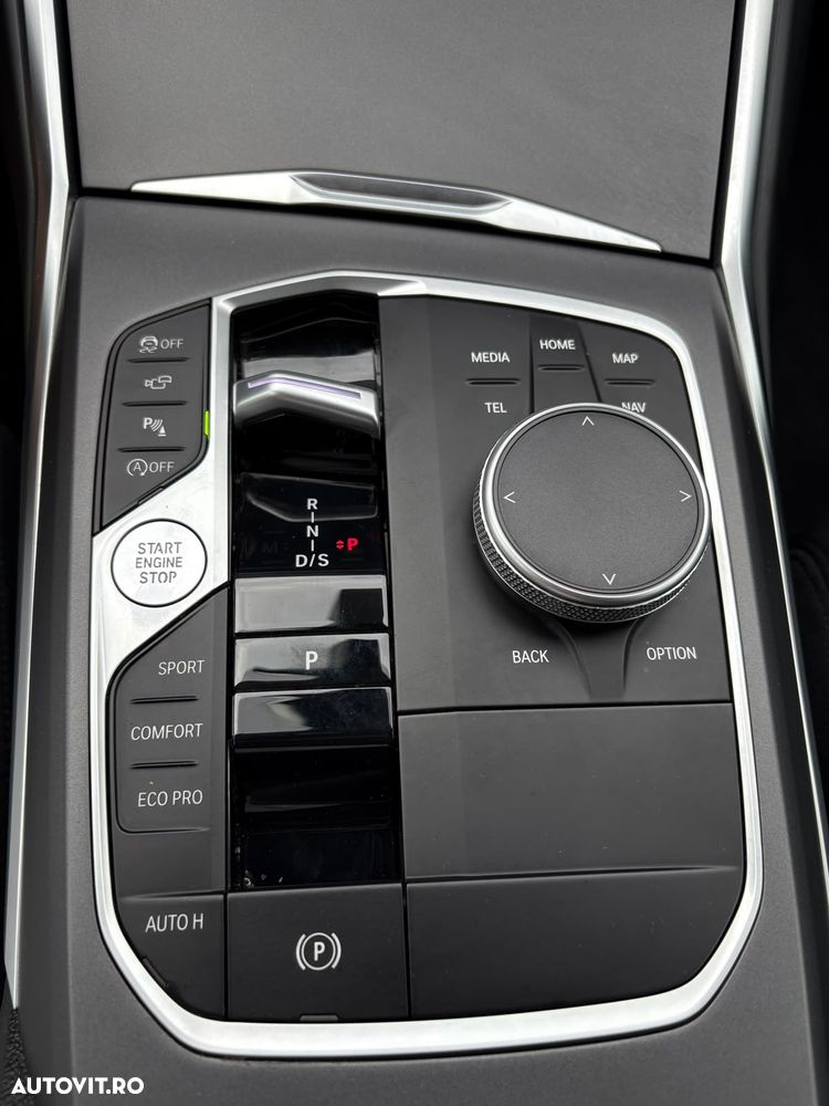 BMW Seria 3 318i Aut. Sport Line - 8
