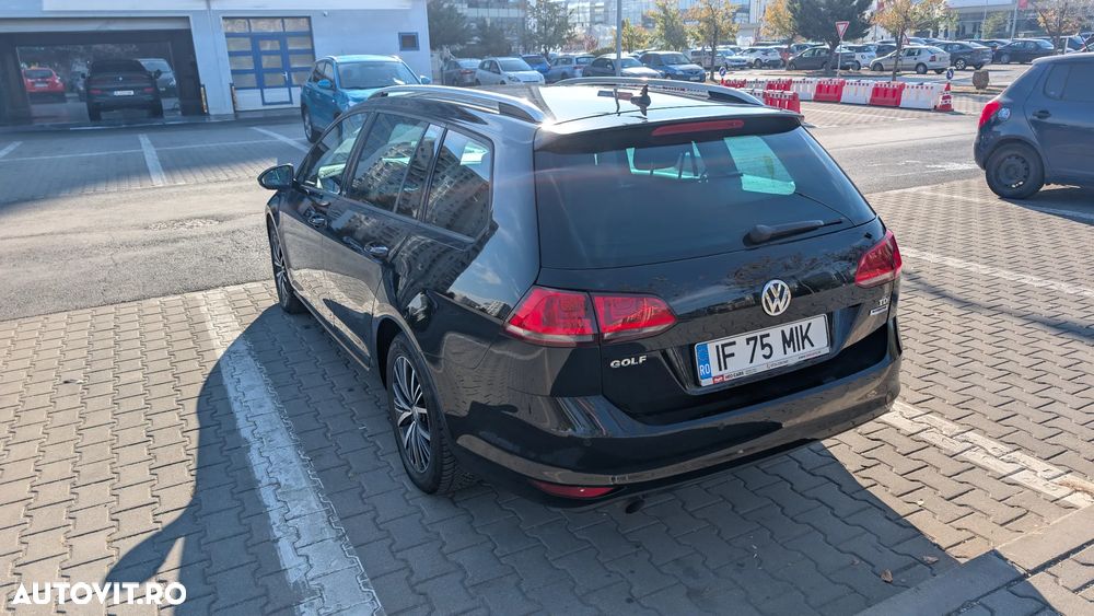 Volkswagen Golf 1.6 TDI BlueMotion Technology DSG Allstar - 4