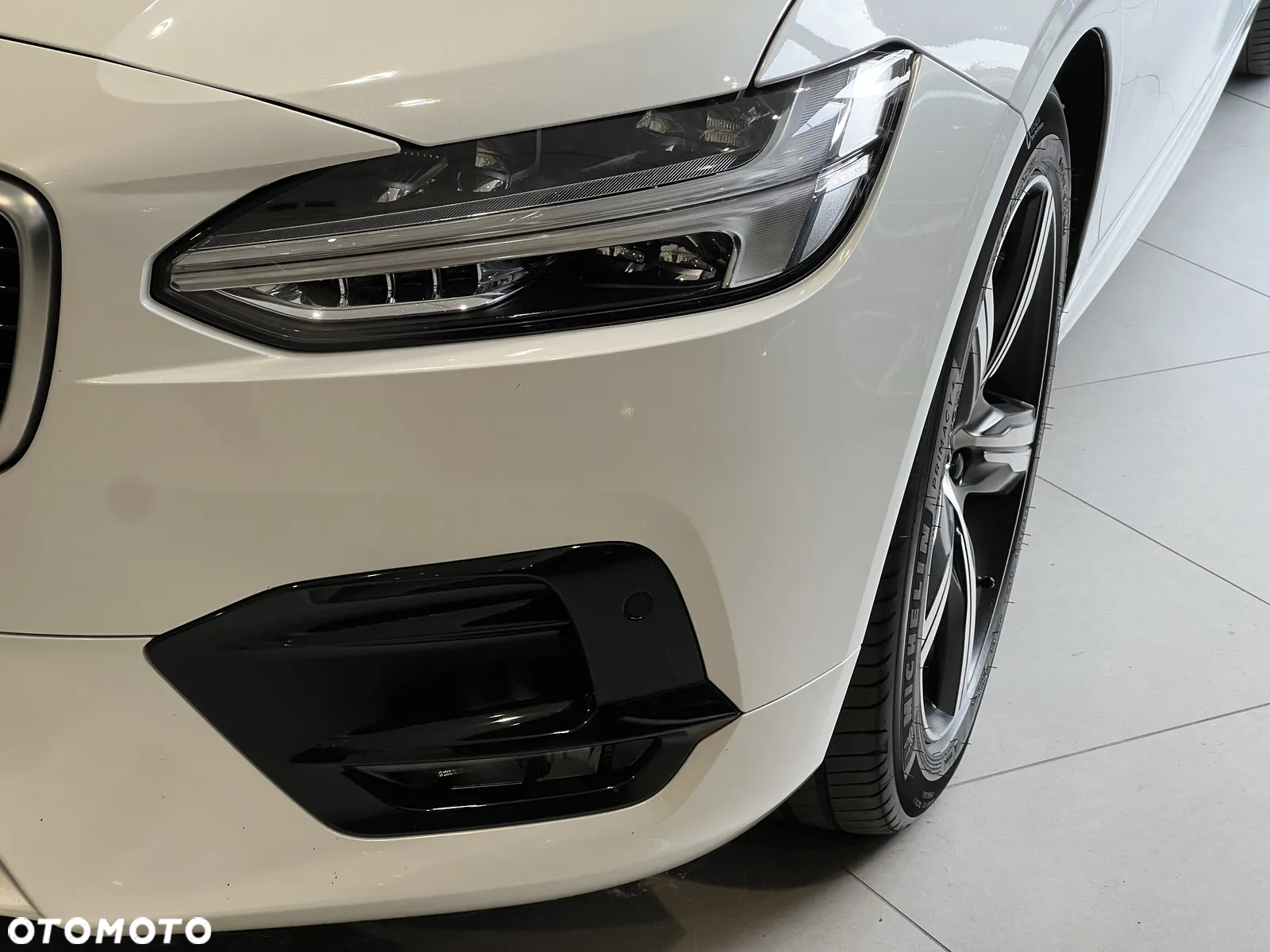 Volvo V90 D5 AWD R-Design - 7