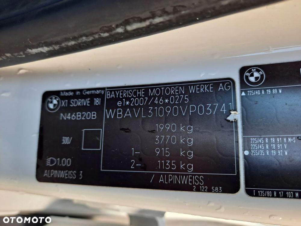 BMW X1 sDrive18i Sport Line - 39