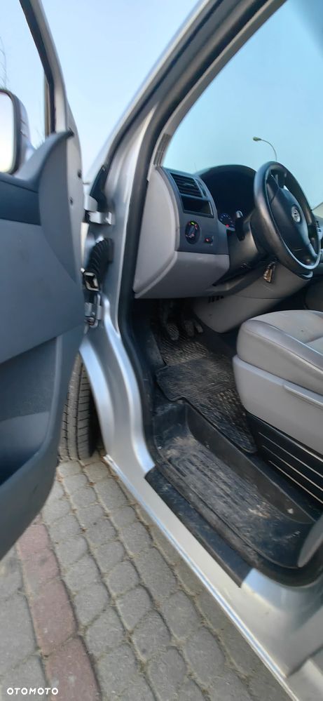 Volkswagen Transporter - 30