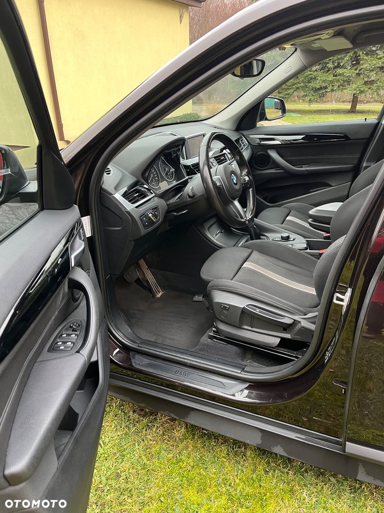 BMW X1 xDrive25d xLine - 13