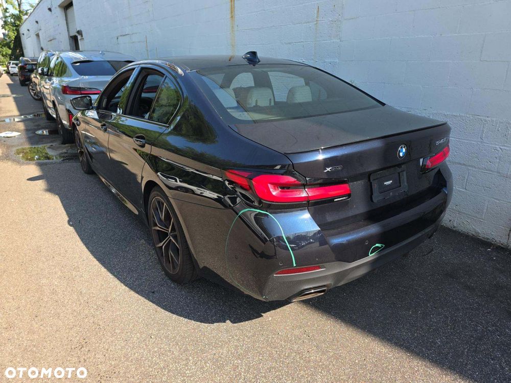 BMW Seria 5 540i xDrive M Sport Edition - 3