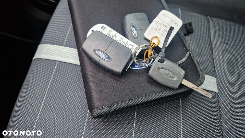 Ford Kuga 2.0 TDCi Trend - 22