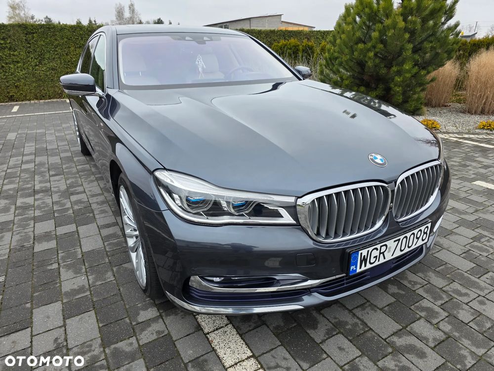BMW Seria 7 730d xDrive - 21
