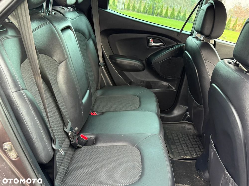 Hyundai ix35 1.7 CRDi 2WD blue Comfort - 14