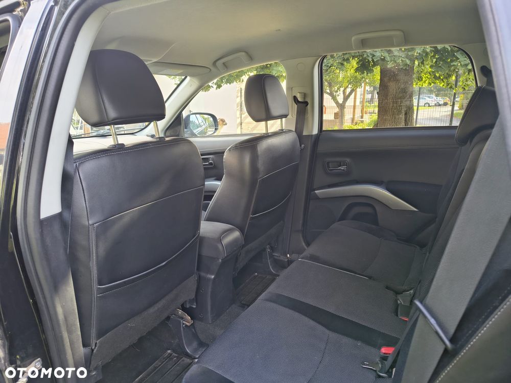 Mitsubishi Outlander 2.2 DID Intense + TC-SST - 7