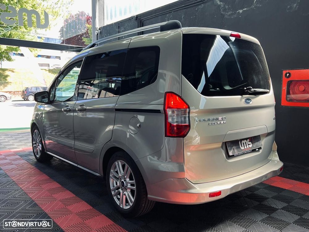 Ford Tourneo Courier 1.0 EcoBoost Titanium - 10