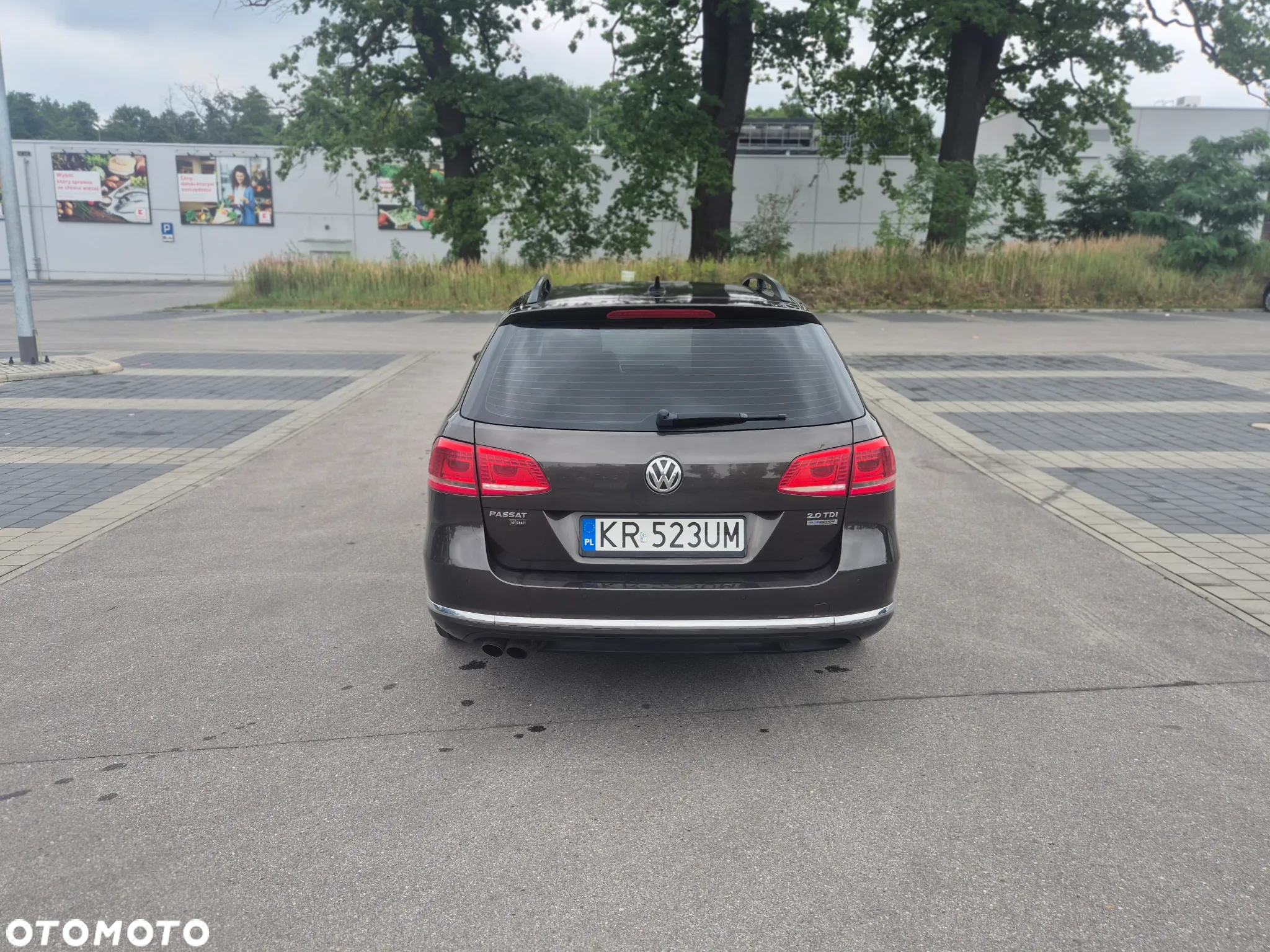 Volkswagen Passat 2.0 TDI Comfortline DSG - 9