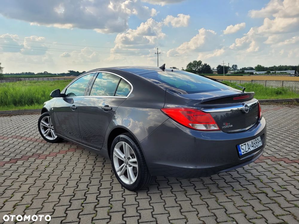 Opel Insignia - 9