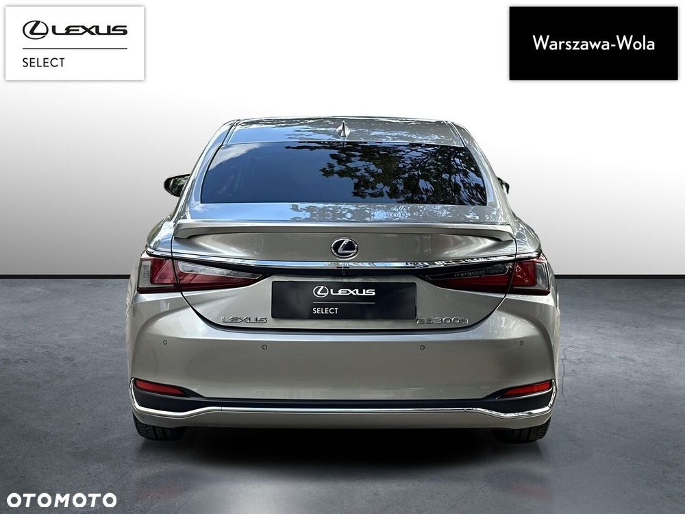 Lexus ES 300h Prestige - 6