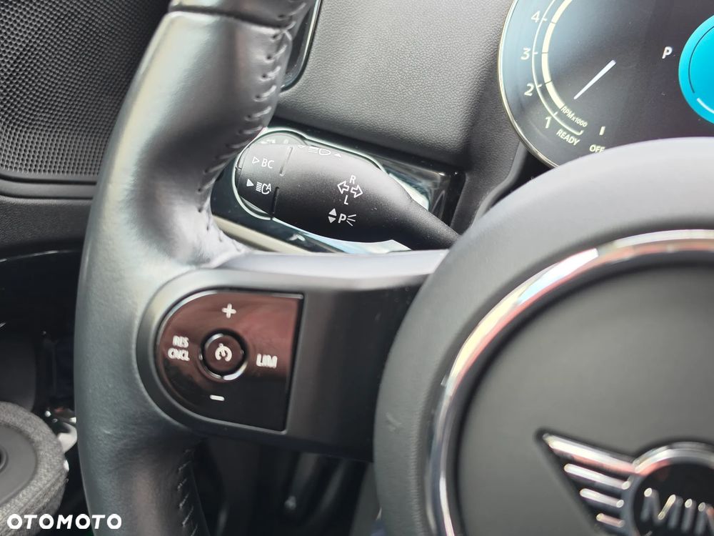 MINI Countryman Cooper Untamed Edition - 32