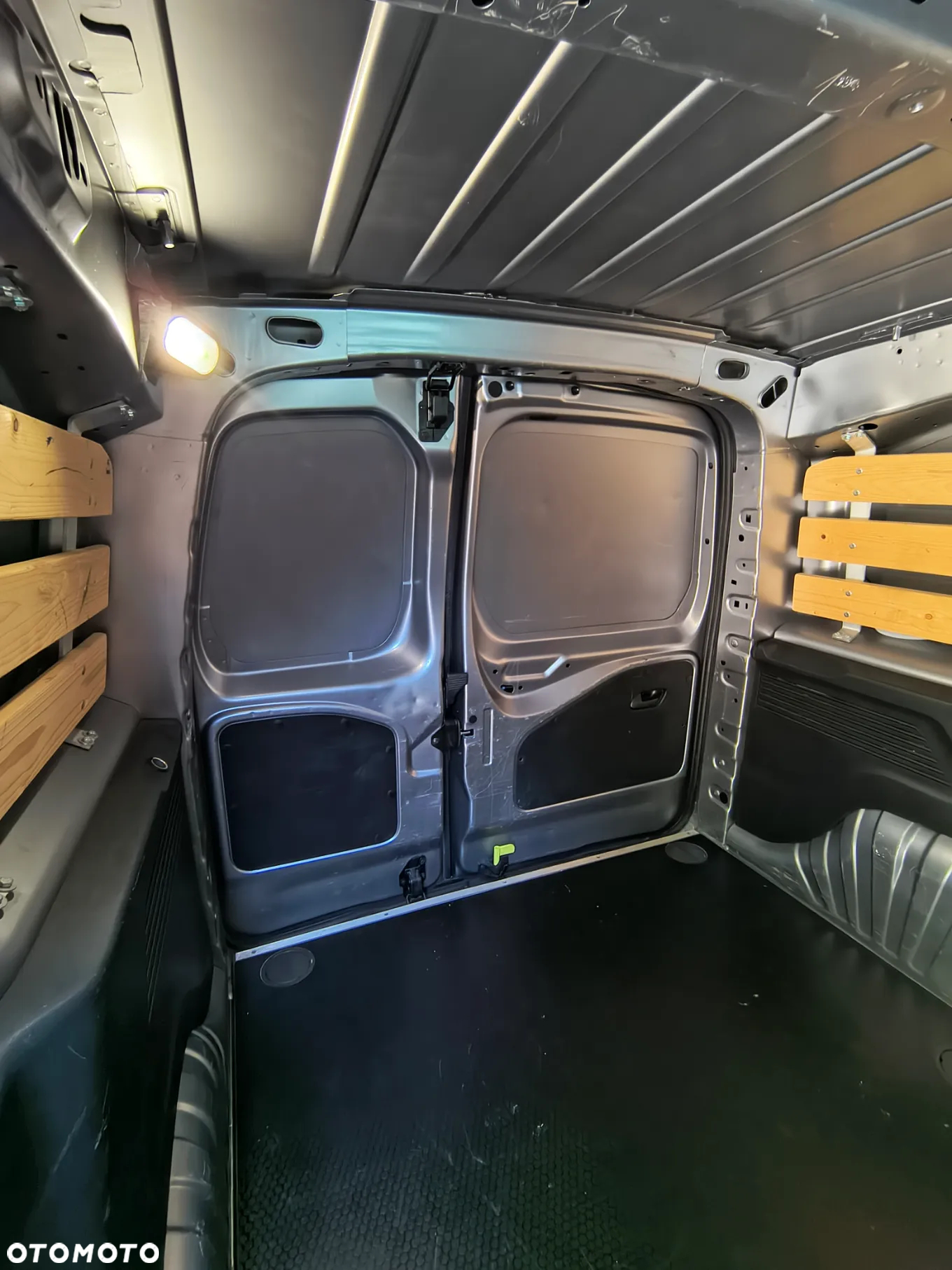 Peugeot Partner 1.5 BlueHDi 100 L2 EHZ Doppelkabine - 17