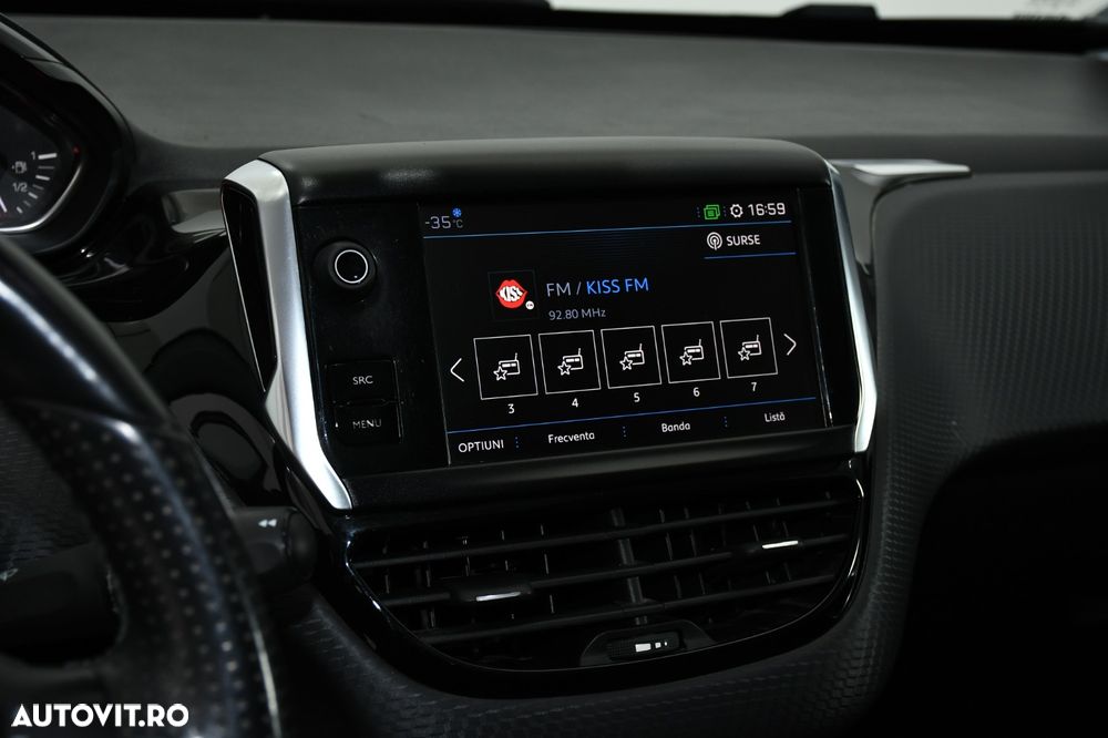 Peugeot 2008 PureTech 110 Stop&Start Crossway - 17