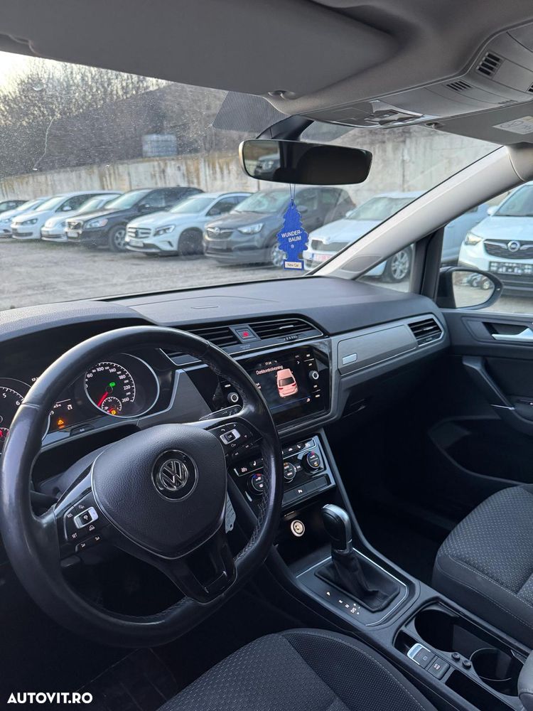 Volkswagen Touran 1.4 TSI (BlueMotion Technology) DSG Highline - 8