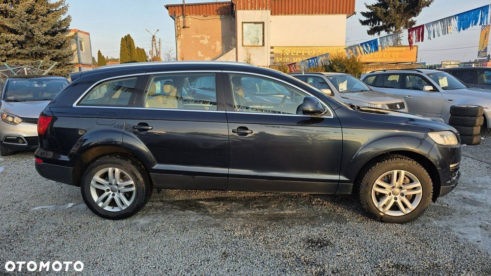 Audi Q7 - 15