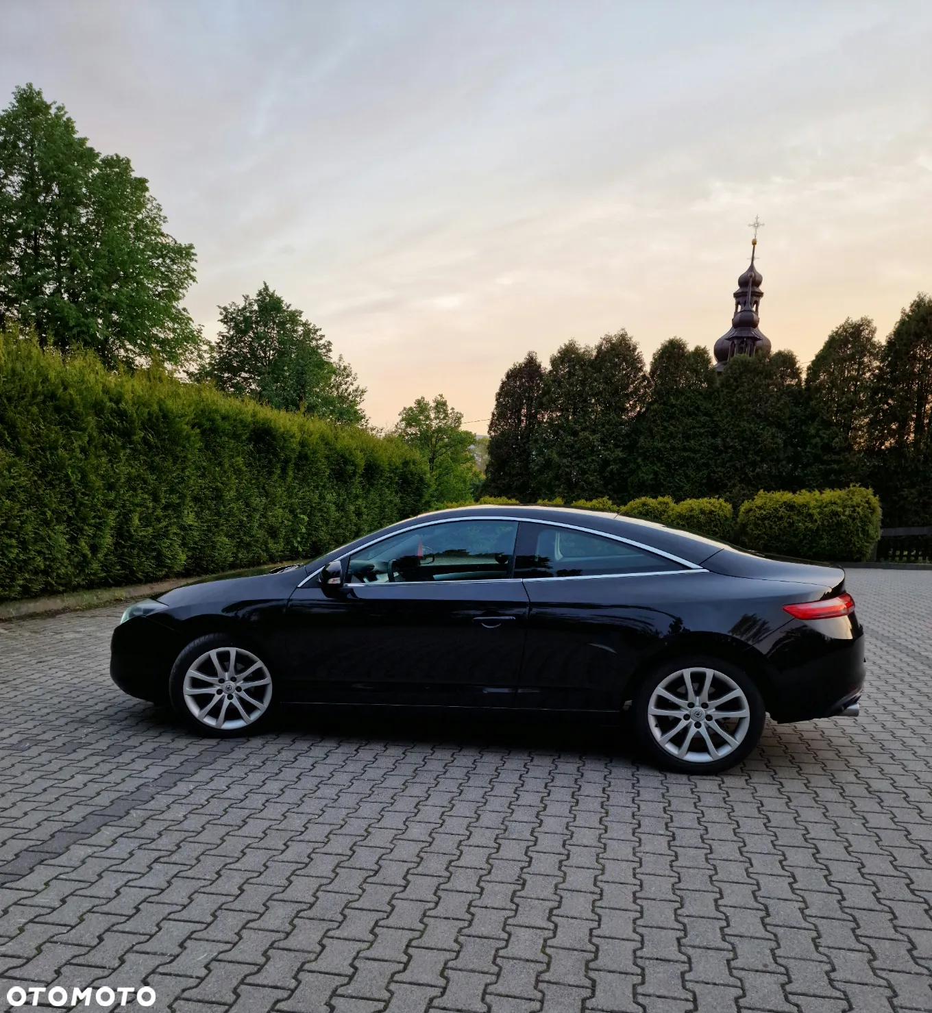 Renault Laguna Coupe dCi 150 FAP - 7