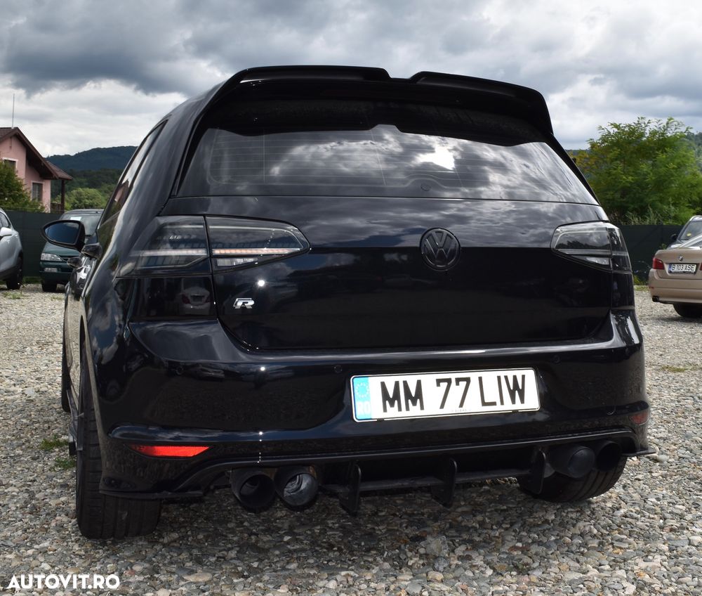 Volkswagen Golf 2.0 TSI BMT 4Mot DSG R - 2