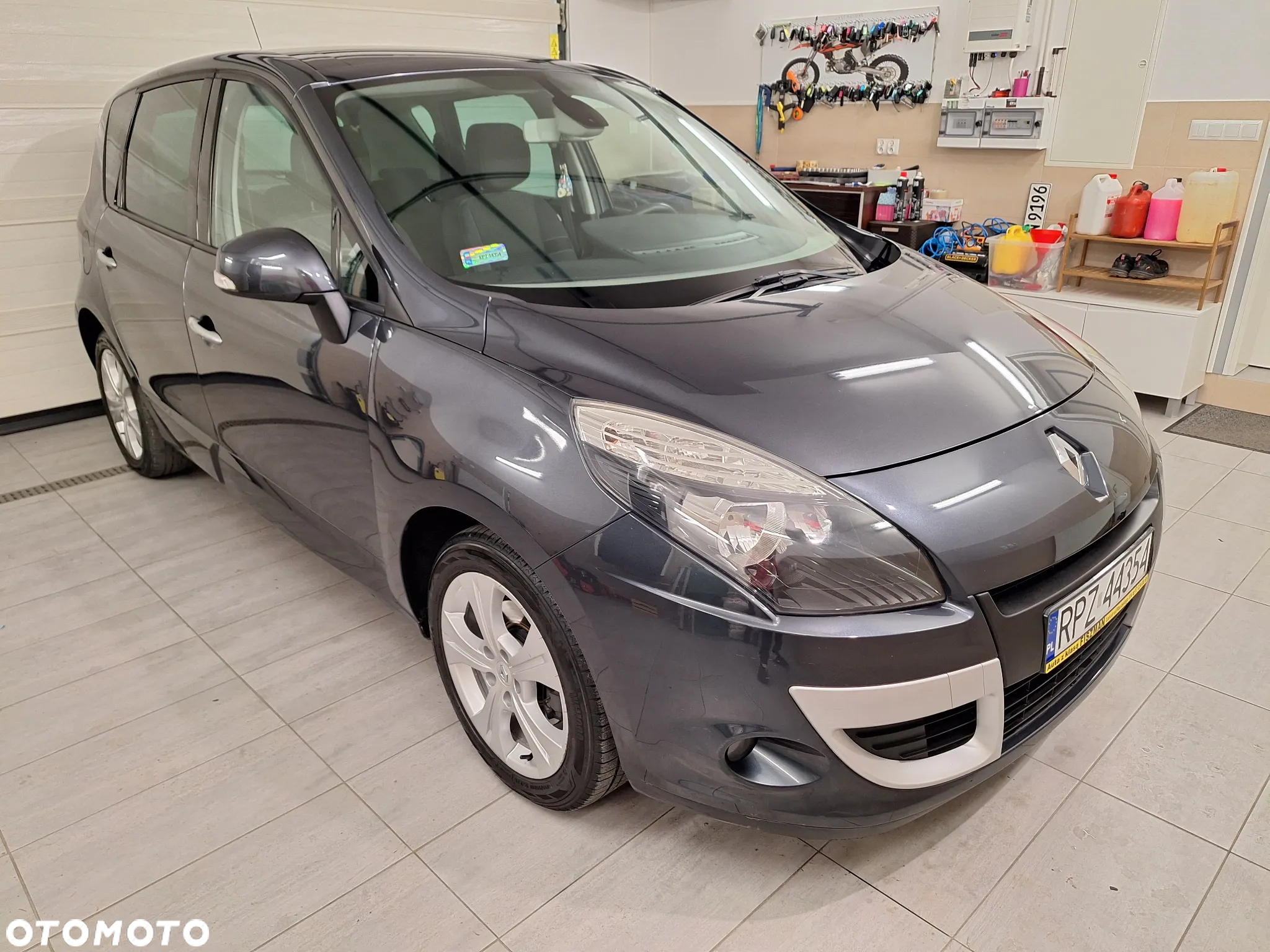Renault Scenic 1.4 16V TCE TomTom Edition - 17