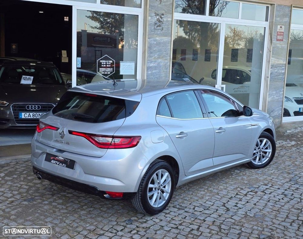 Renault Mégane 1.5 dCi Intens - 4