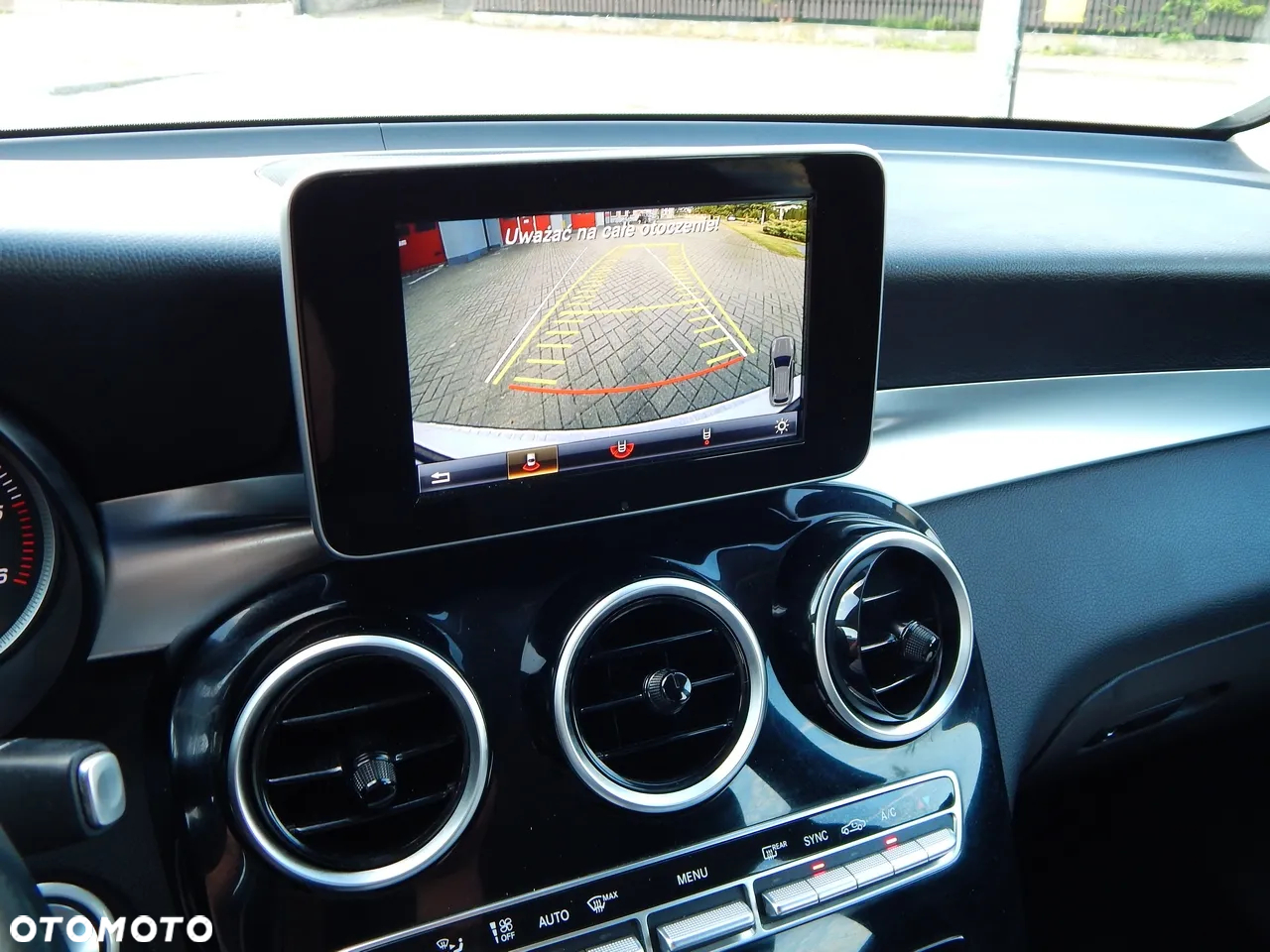 Mercedes-Benz GLC 220 d 4Matic 9G-TRONIC - 18