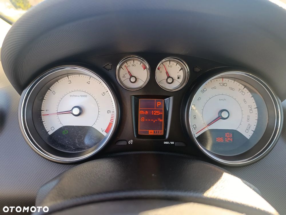 Peugeot 308 120 VTi Automatik Premium - 26