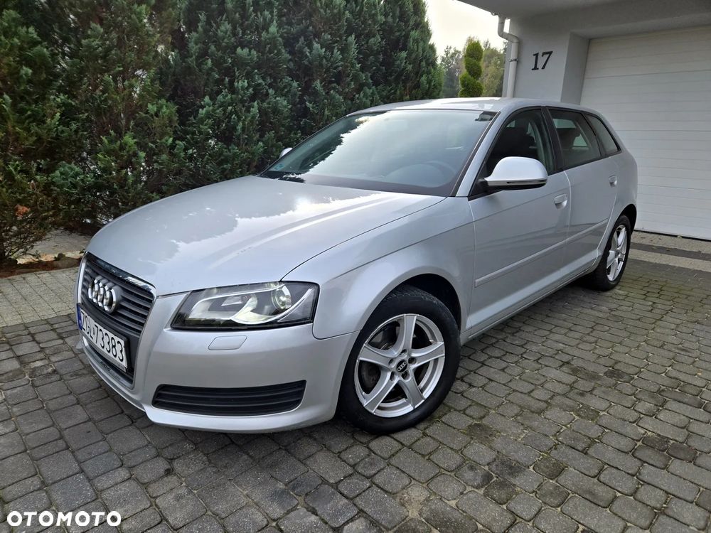 Audi A3 Sportback 1.4 TFSI Attraction S tronic - 1