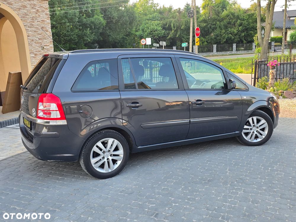 Opel Zafira 1.8 Selection - 11