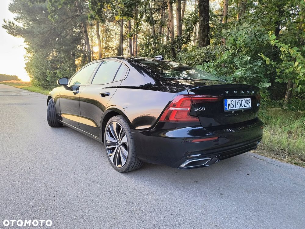 Volvo S60 B5 B AWD Plus Dark - 7