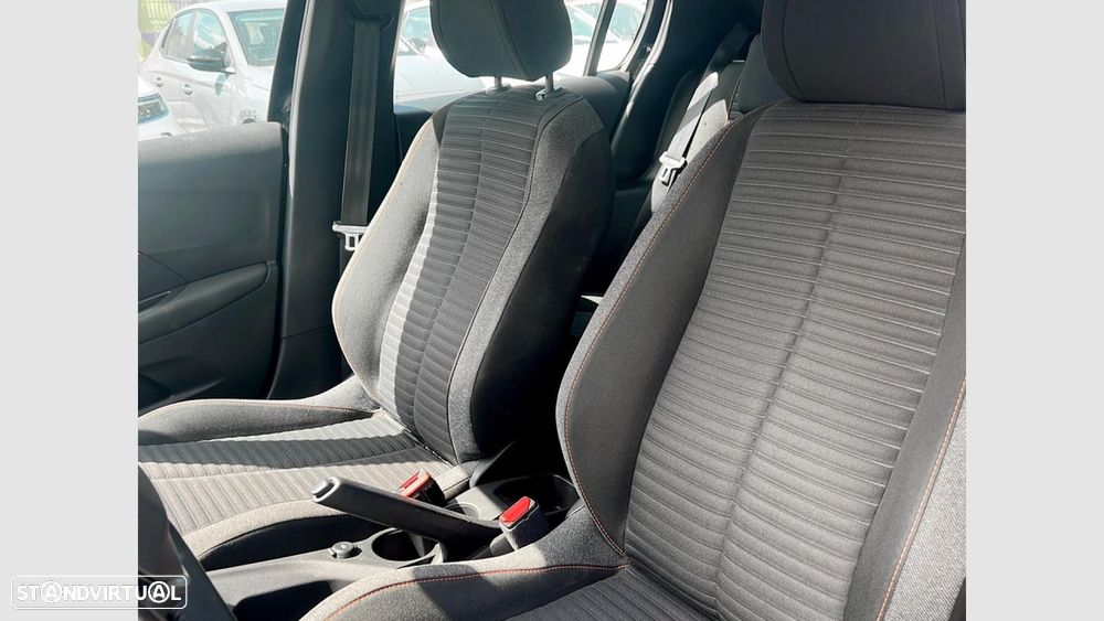 Peugeot 208 1.2 PureTech Active - 13