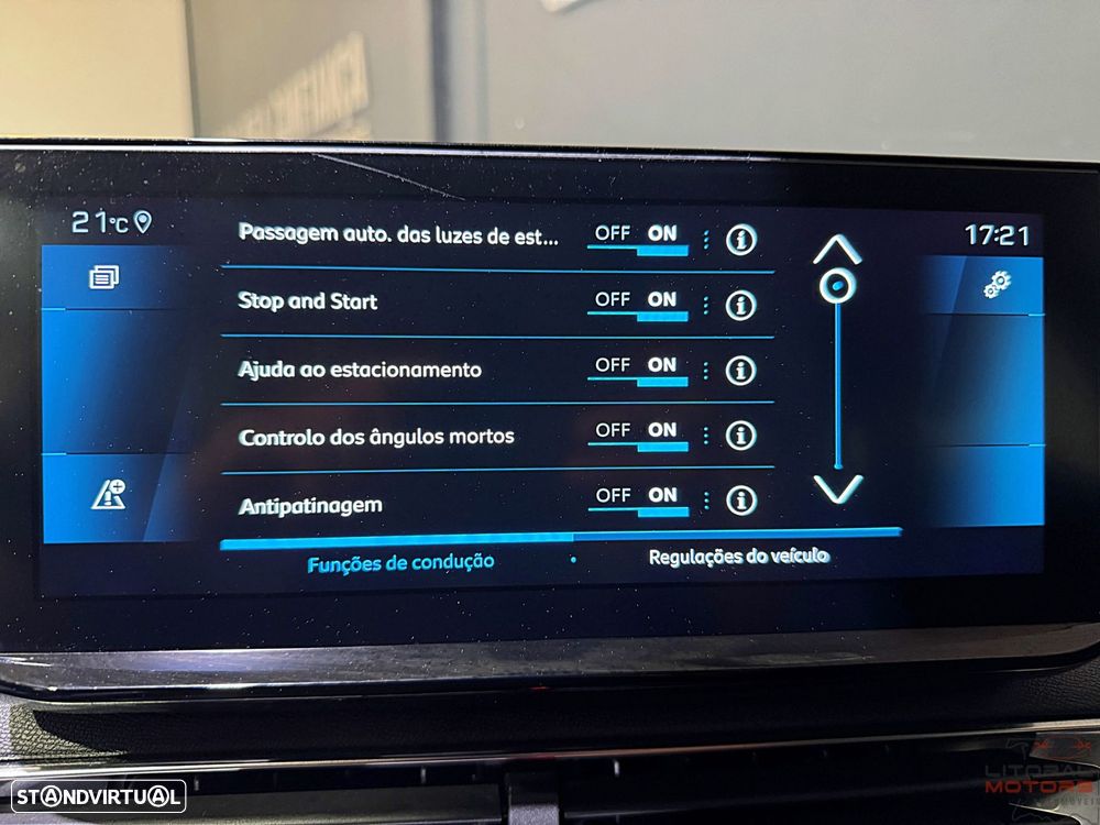 Peugeot 3008 1.2 PureTech Allure Pack EAT8 - 32