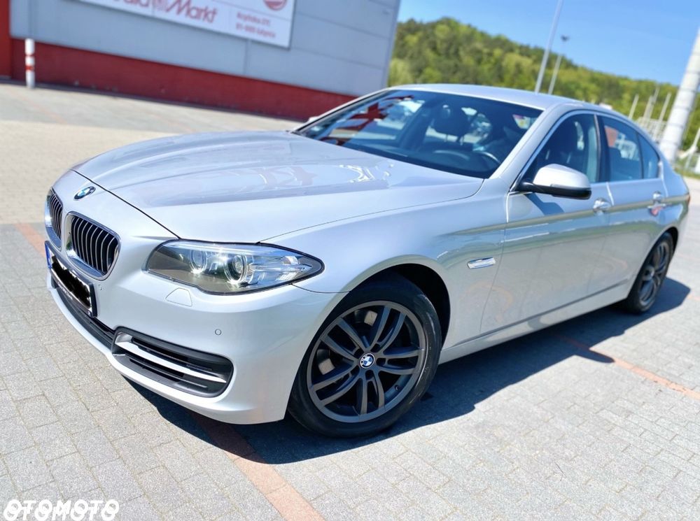 BMW Seria 5 520d xDrive - 8