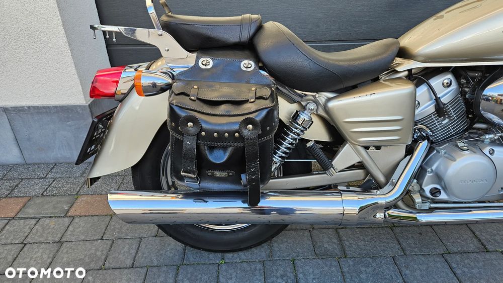 Honda Shadow - 11