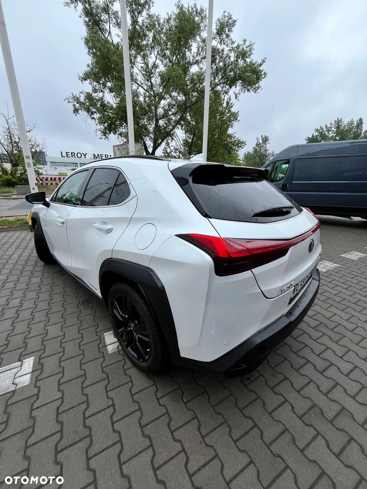 Lexus UX 250h GPF F Impression 2WD - 5
