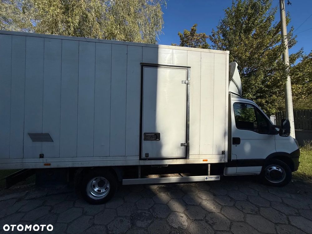 Iveco DAILY - 10