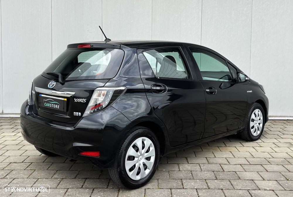 Toyota Yaris 1.5 HSD Comfort+P.Style - 5