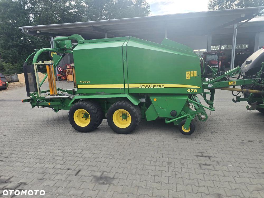John Deere 678 - 3